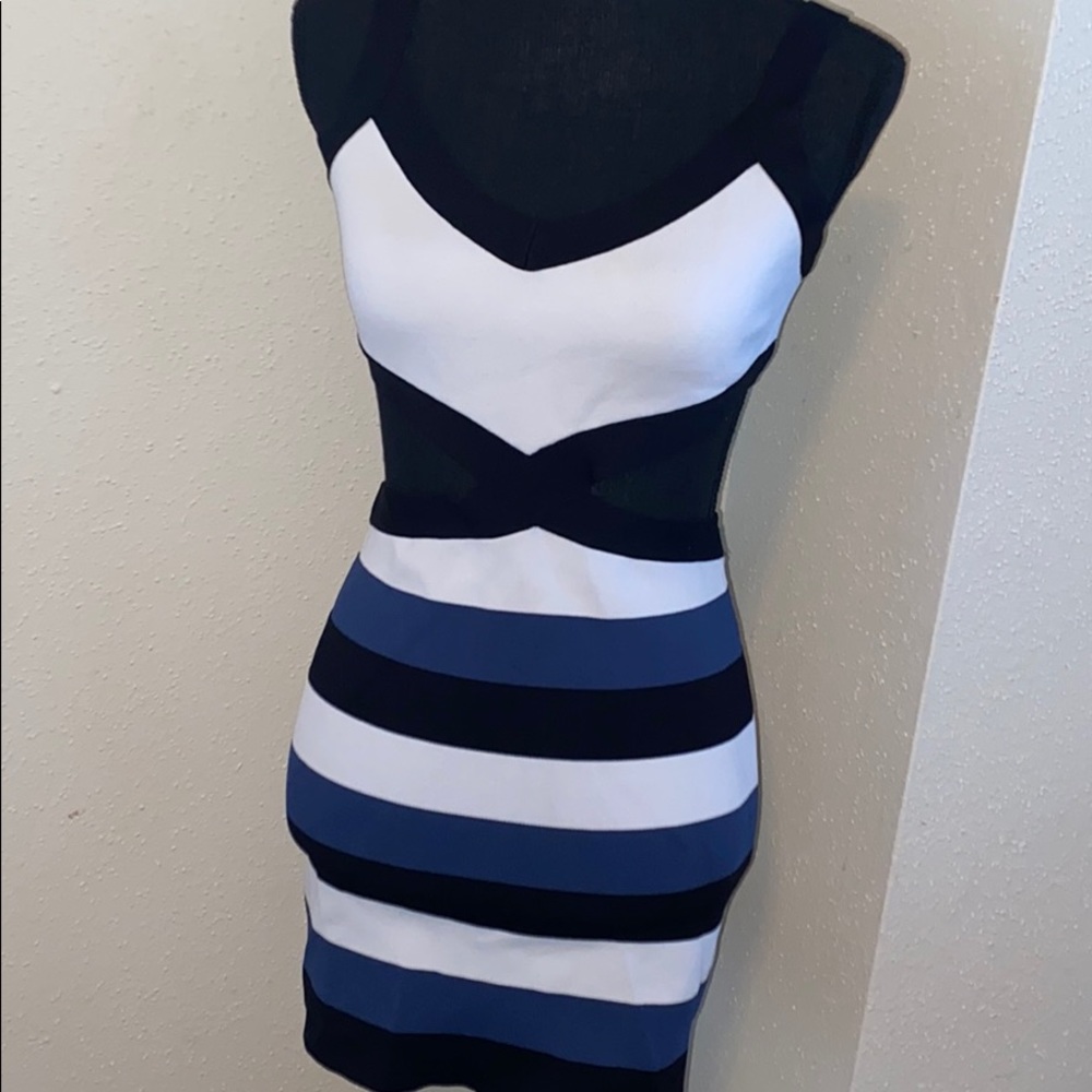 BCBG dress - Picture 2 of 11